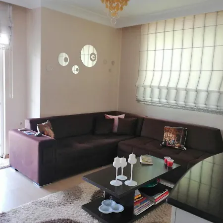 Апартаменты Konyaalti Walking Distance To Konyaalti Анталья